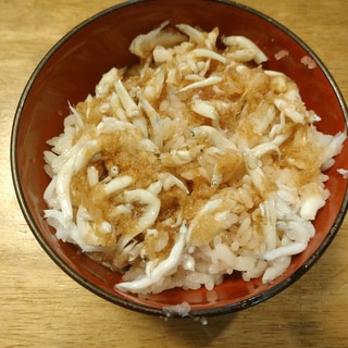 大根おろしで食欲増進！簡単しらす丼